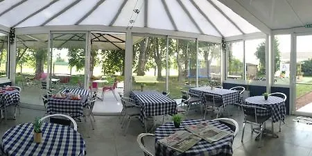 Hotel L'Echappee D'Oleron *